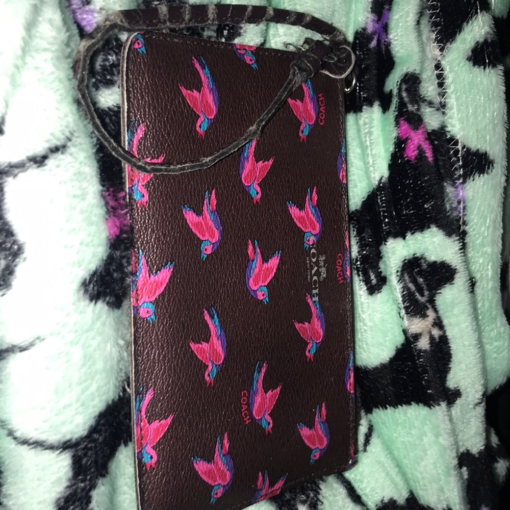 Coach wristlet 💖🤗